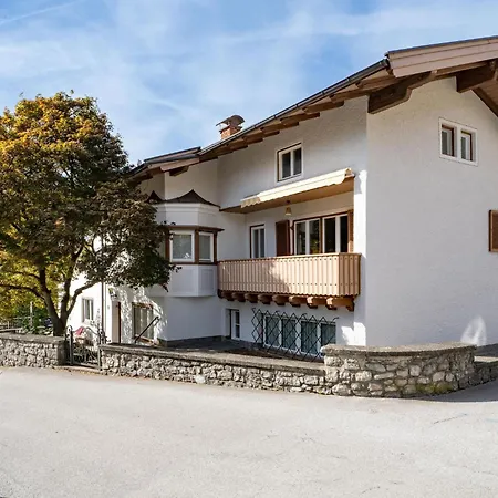Holiday home Foechlhaus Am Marktgraben Hopfgarten im Brixental